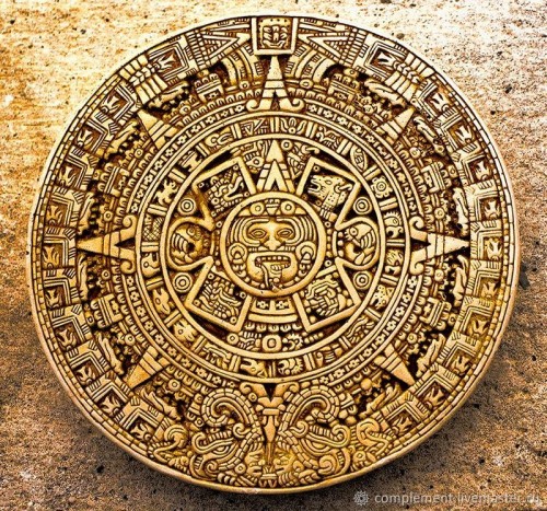 исторический артефакт Календарь Майя